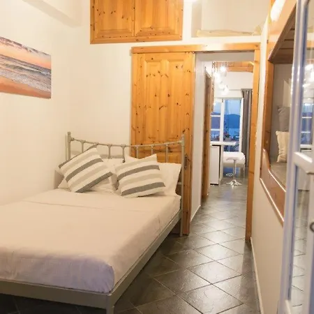 Апартаменты In Hydra Экстерьер фото